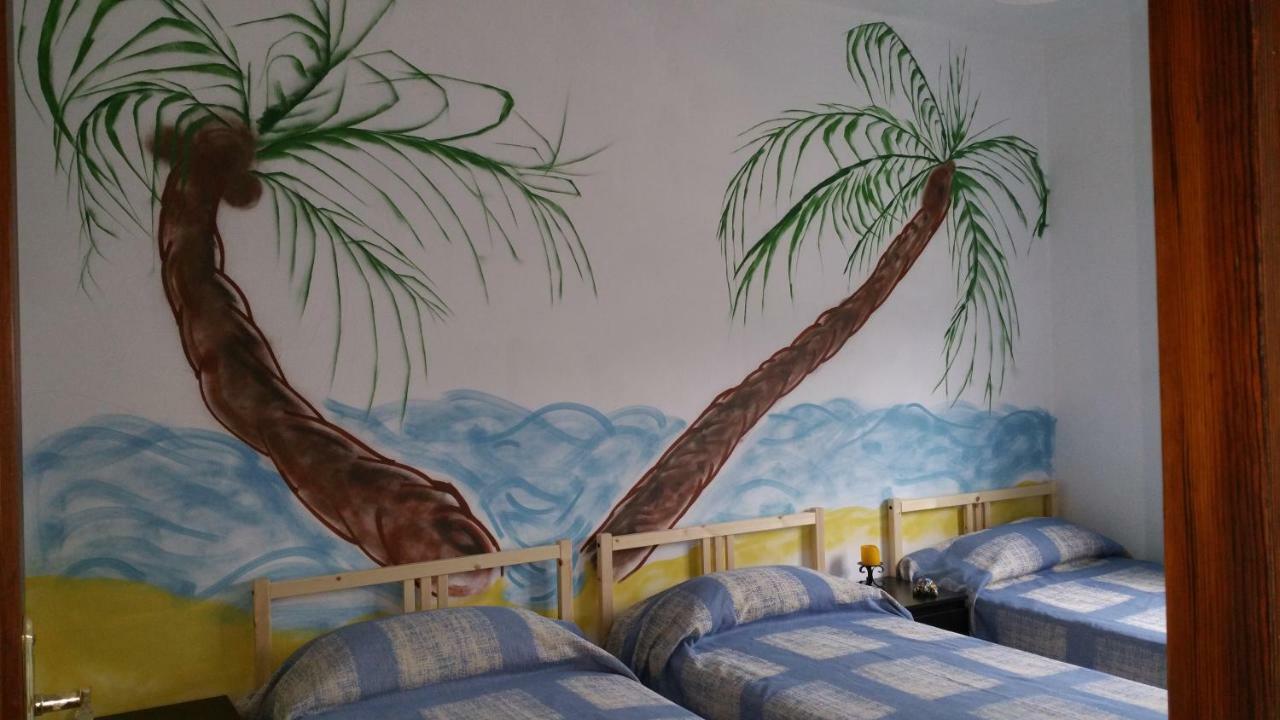 Del Pino Hostel Teror Exterior photo